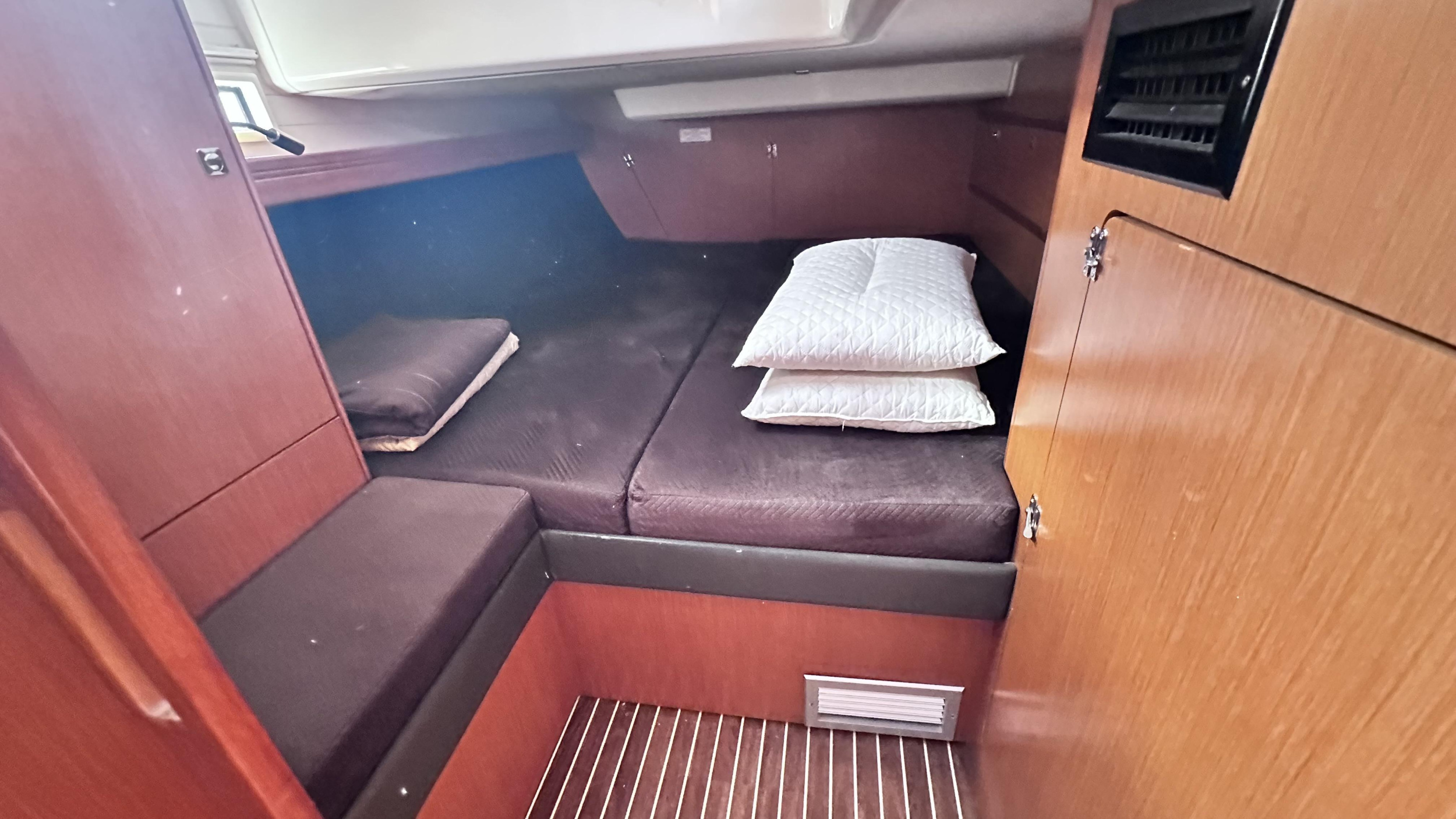 Bavaria Cruiser 56 - 5 + 1 cab. — photo 22