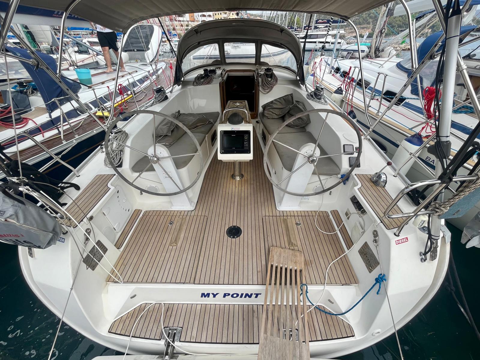 Photo #2 - Bavaria Cruiser 41 - 3 cab. (My Point) in Trogir - 32834