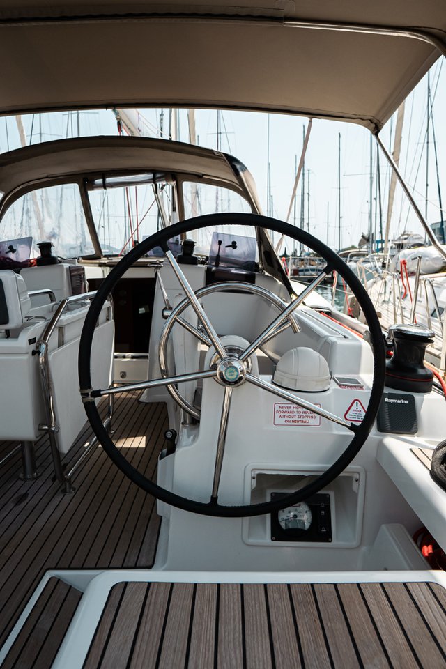 Photo #8 - Sun Odyssey 419 - 3 cab. (Izzi) en Lefkada - 32844