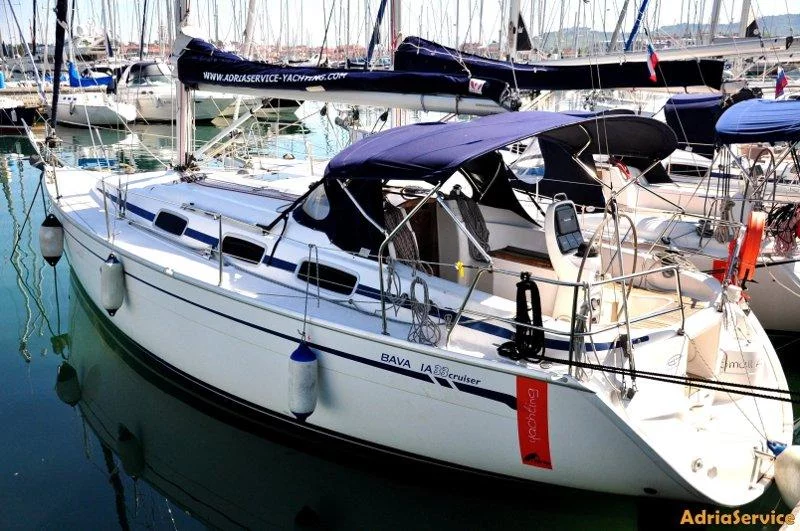 Bavaria 33 Cruiser (Small AS)  - 2