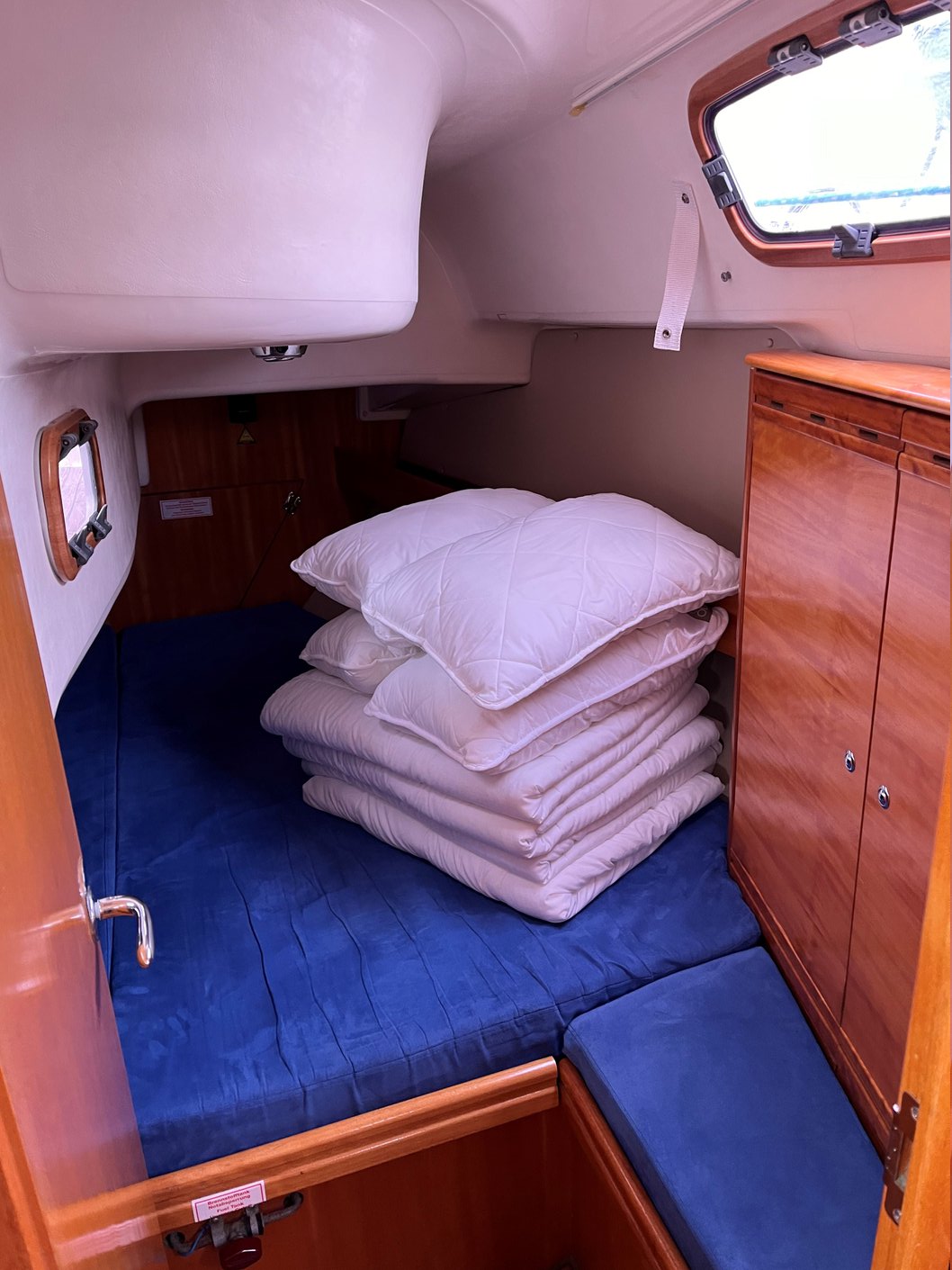 Bavaria 33 Cruiser — photo 7