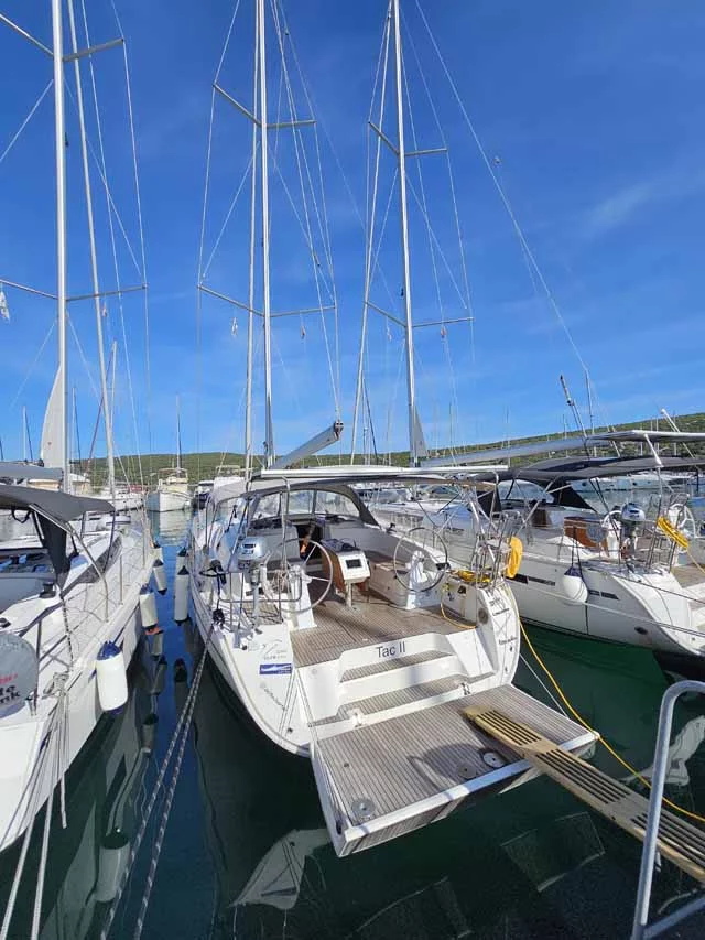 Bavaria Cruiser 46 - 4 cab. (Tac II)  - 4