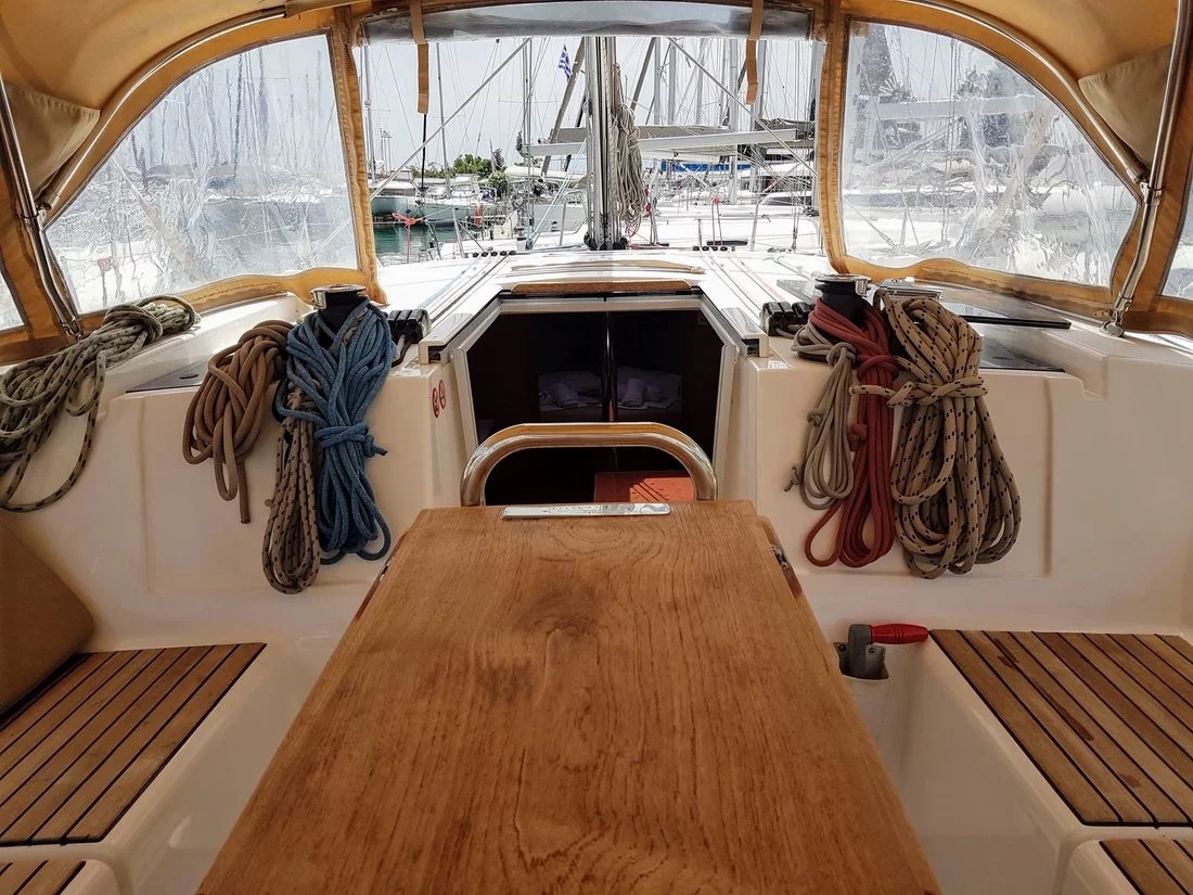 Dufour 382 GL (Sun 382)  - 7