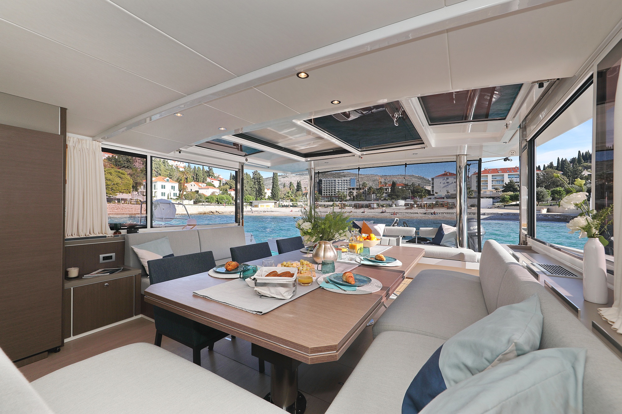 Photo #3 - Bali 5.4 - 5 cab. (EQ Horizon) in Dubrovnik - 32906