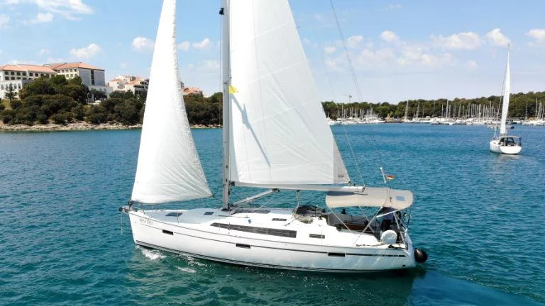 Bavaria Cruiser 41 - 3 cab. (Raven)  - 5