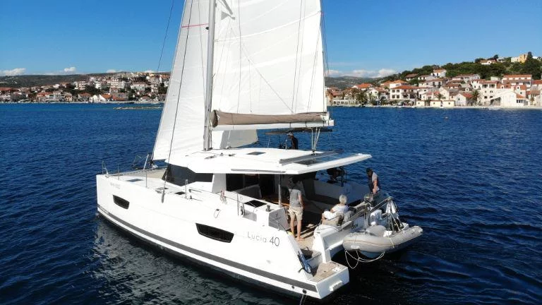 Fountaine Pajot Lucia 40 - 4 cab. (Leon)  - 8