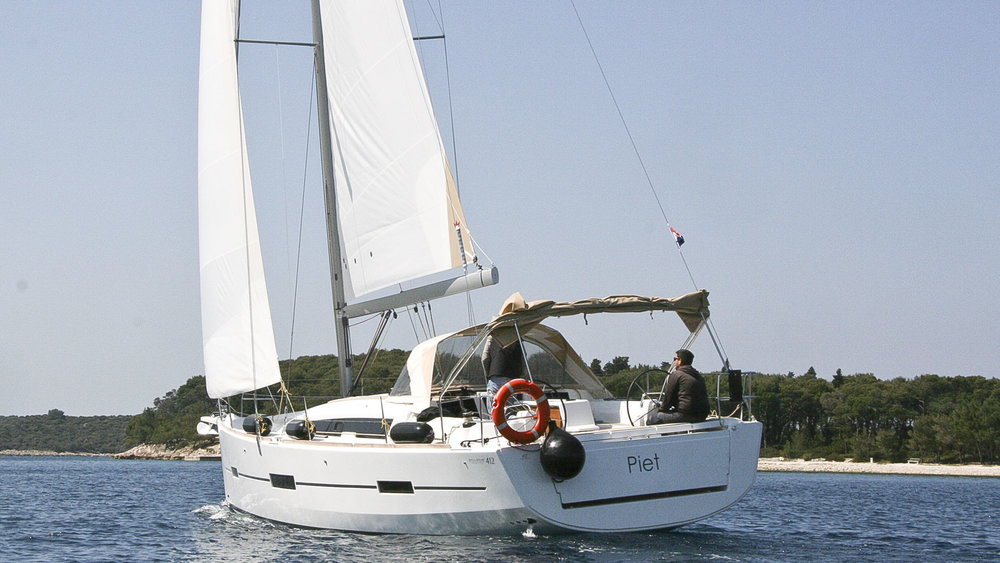 Photo #8 - Dufour 412 GL (Stella) in Pula - 32938