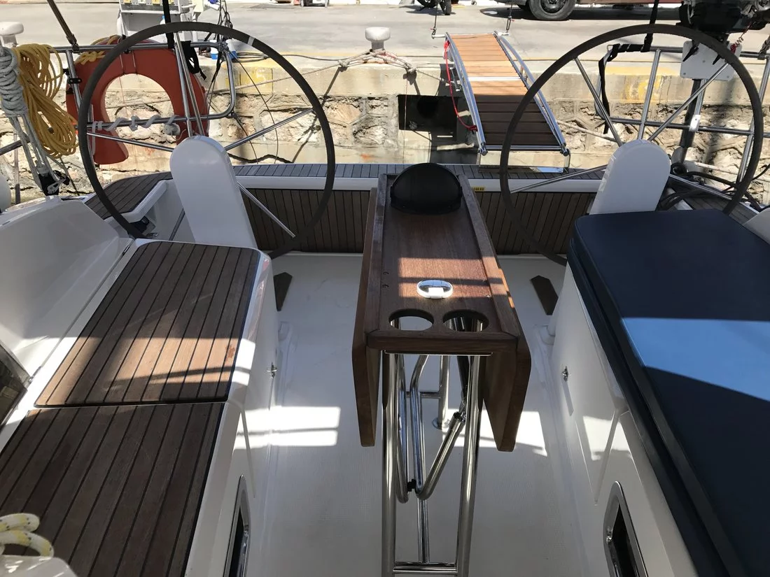Bavaria Cruiser 37 - 3 cab. (Lydia)  - 8