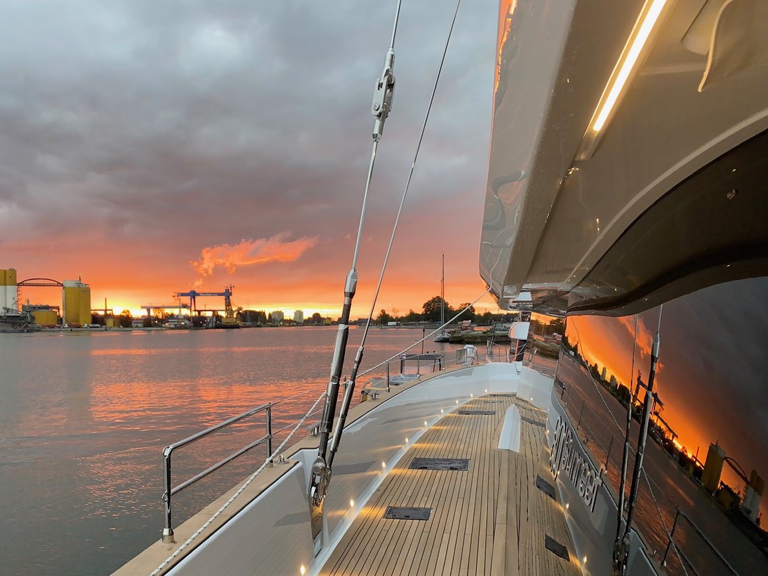 Photo #11 - Sunreef 80 (Fantastic Too) in Port de Plaisance - 32953