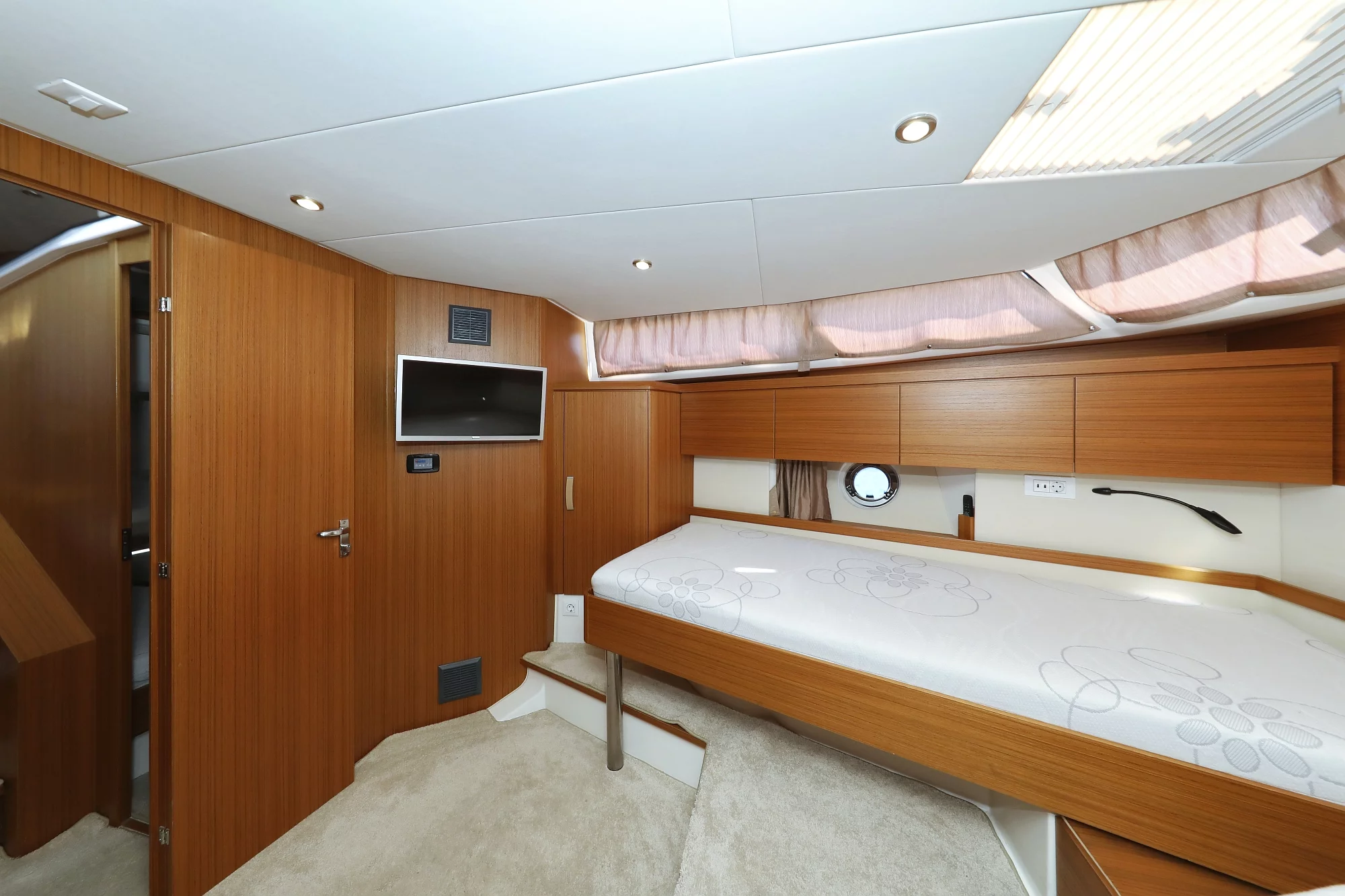 Greenline 40 (Lady Elma)  - 18