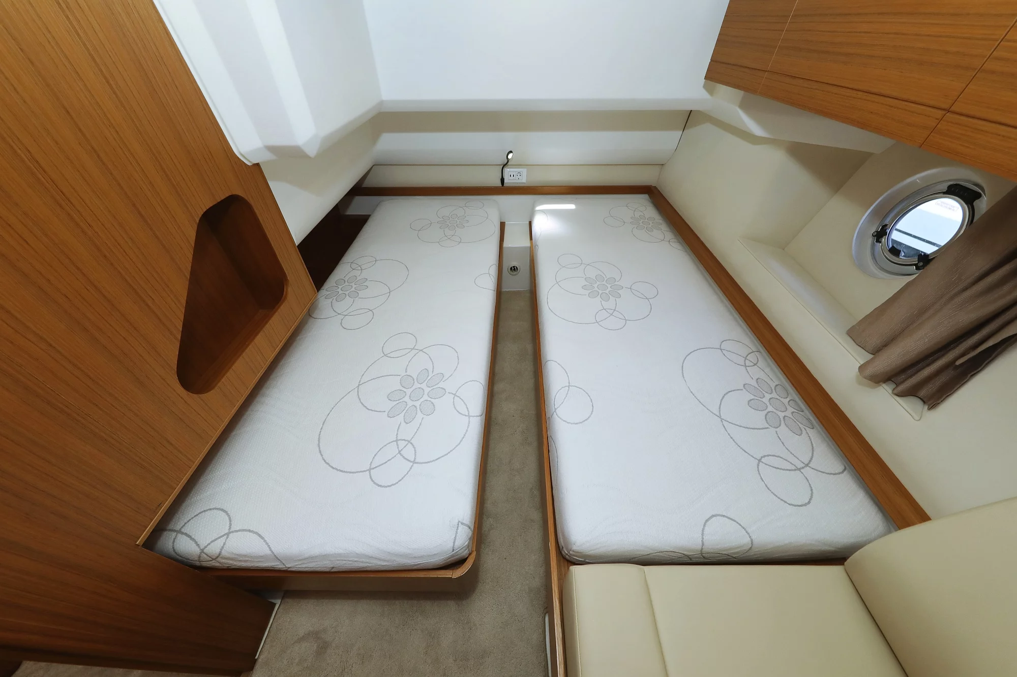 Greenline 40 (Lady Elma)  - 20