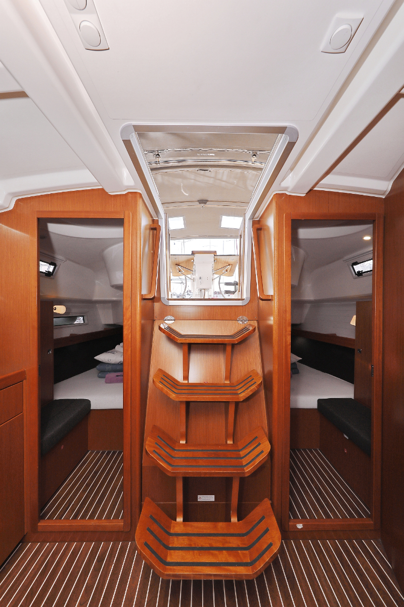 Photo #13 - Bavaria Cruiser 37 - 3 cab. (Sursulapitschi) en Pula - 33087