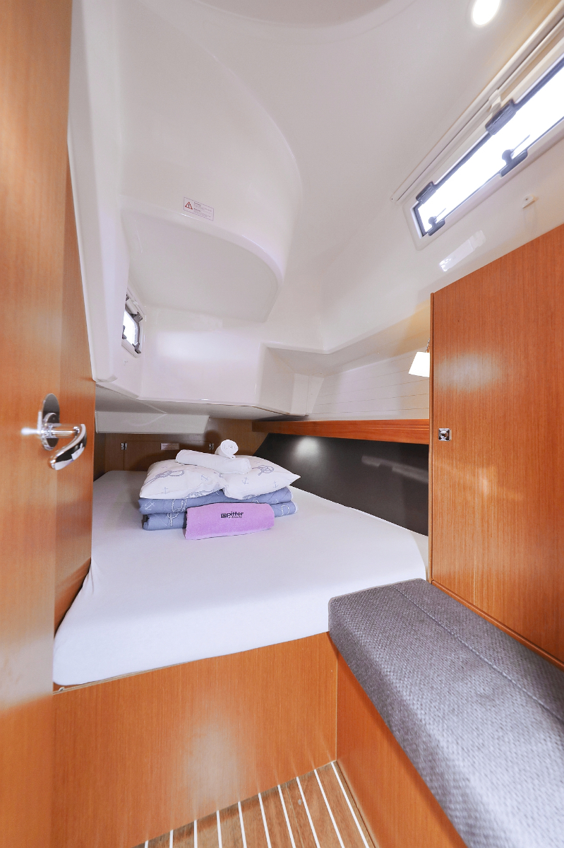 Photo #22 - Bavaria Cruiser 37 - 3 cab. (Sursulapitschi) en Pula - 33087