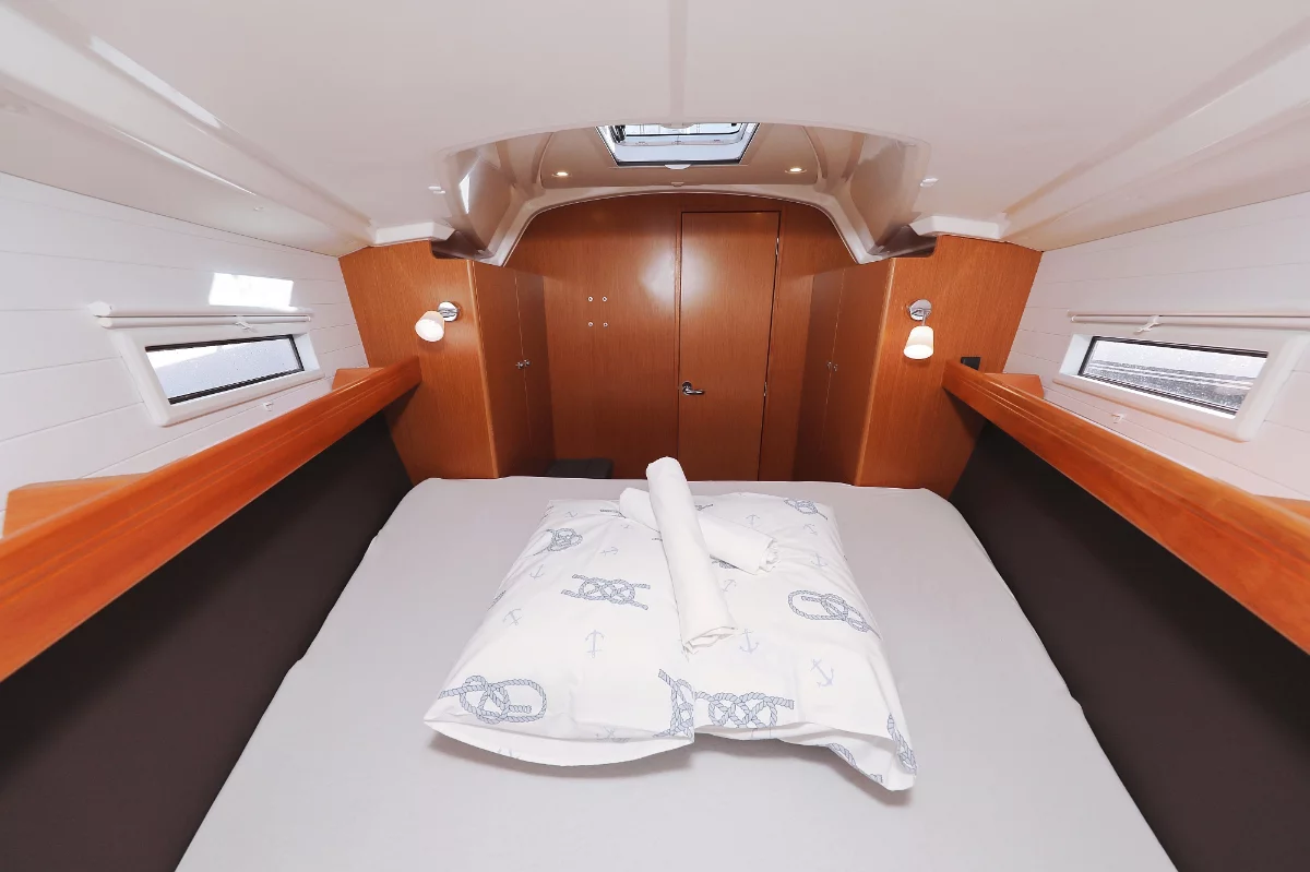 Bavaria Cruiser 37 - 3 cab. (Sursulapitschi)  - 26