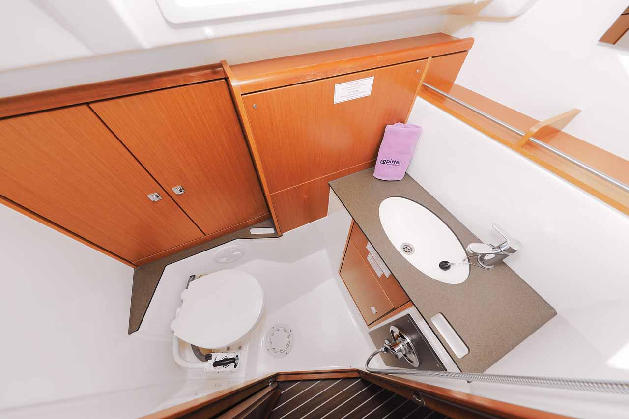 Bavaria Cruiser 37 - 3 cab. — photo 23