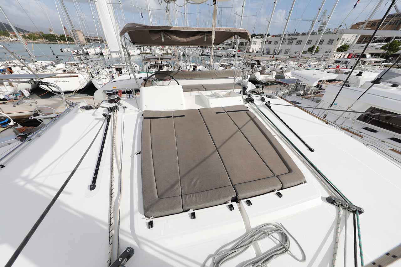 Lagoon 450 F - 4 + 2 cab. — photo 12