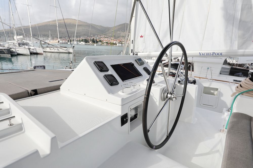 Photo #17 - Lagoon 450 F - 4 + 2 cab. (Stella) en Murter - 33096