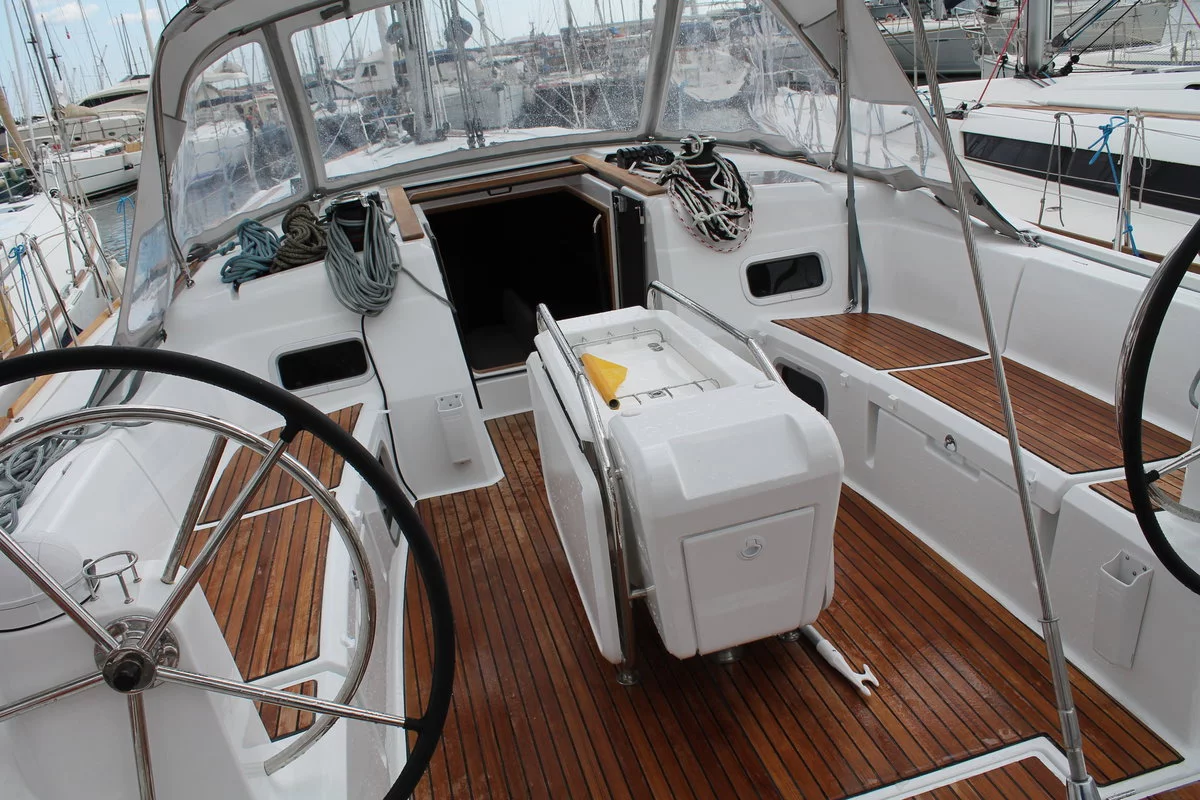 Sun Odyssey 519 - 5 + 1 cab. (Mercury Planet)  - 6