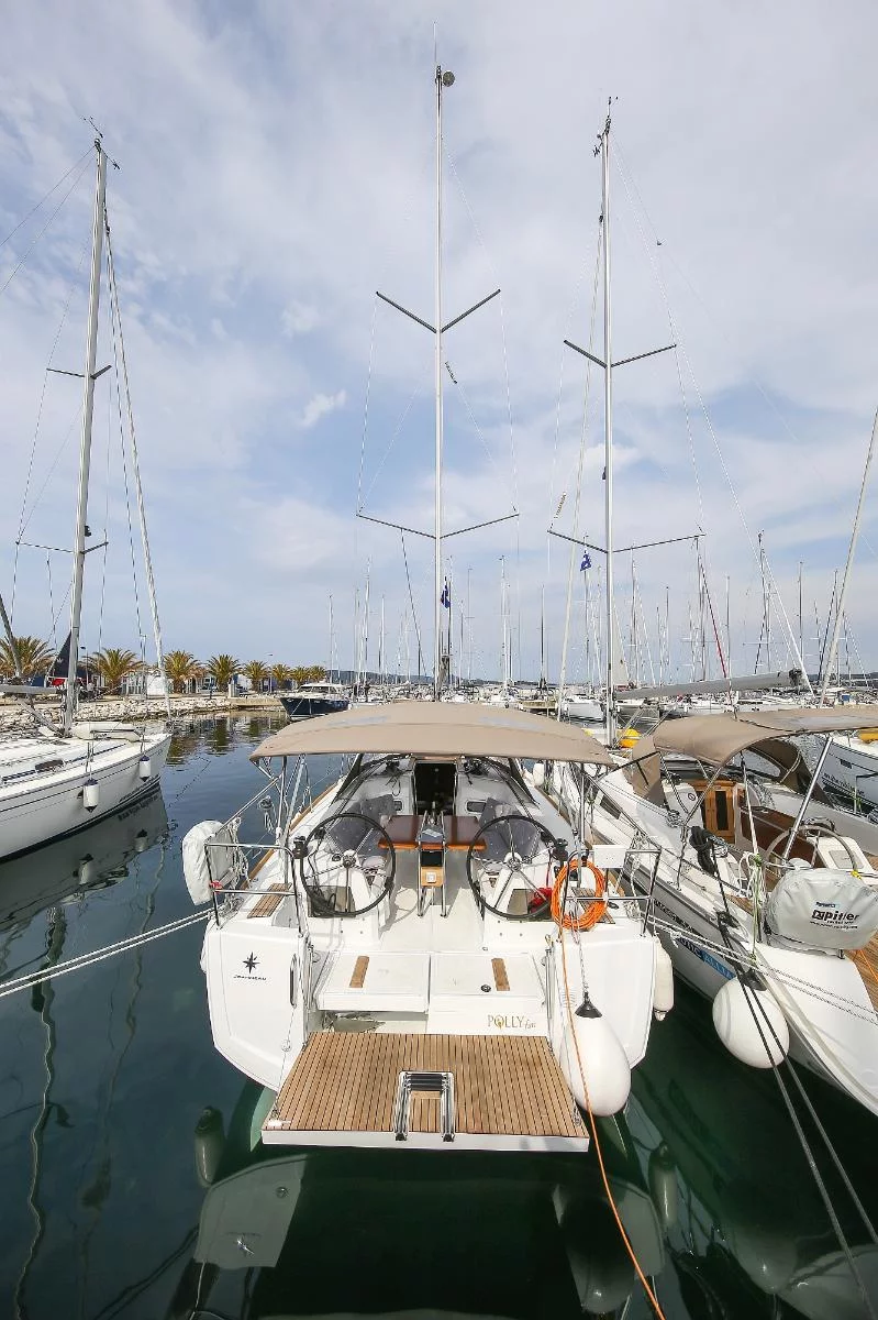Sun Odyssey 349 (Polly Fun)  - 2