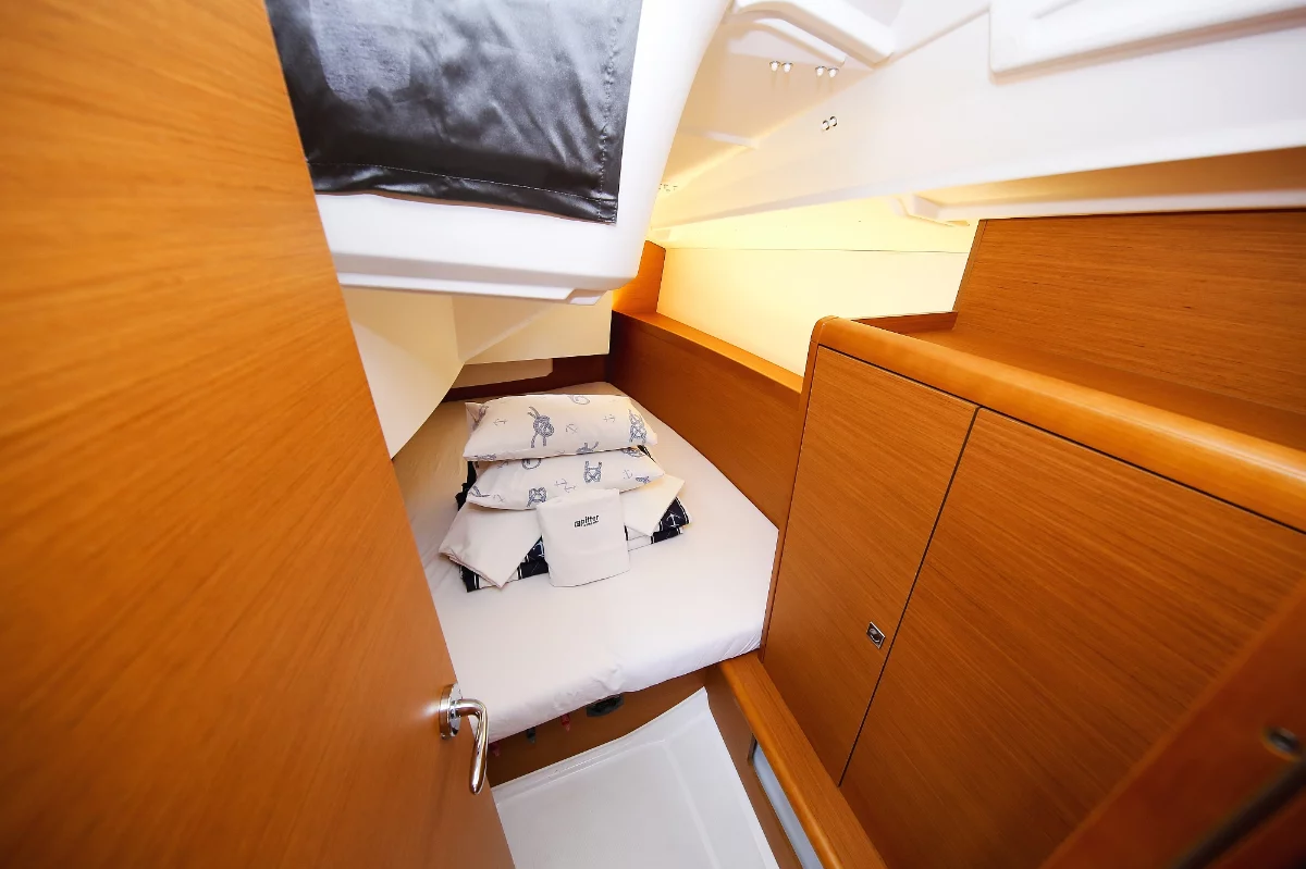 Sun Odyssey 349 (Polly Fun)  - 33