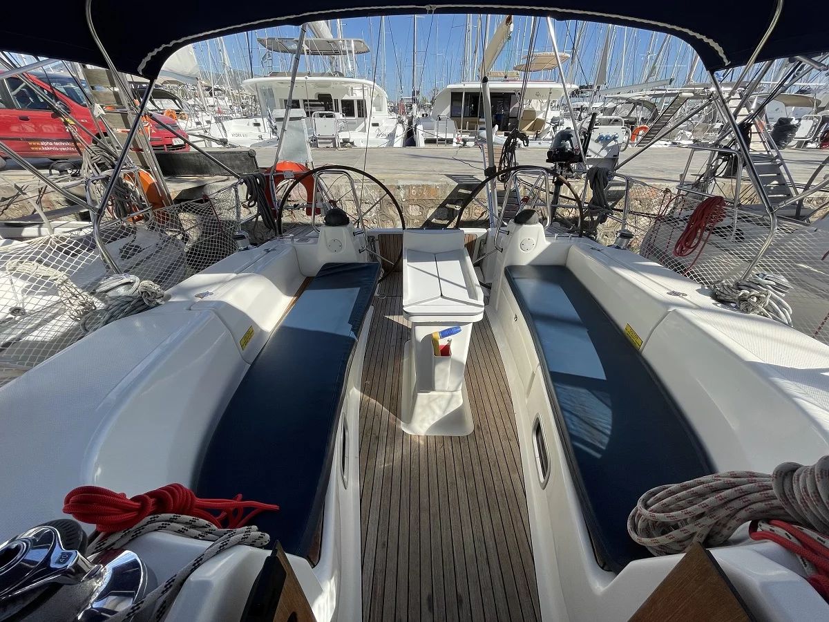 Bavaria 40 Cruiser (Philomila)  - 4