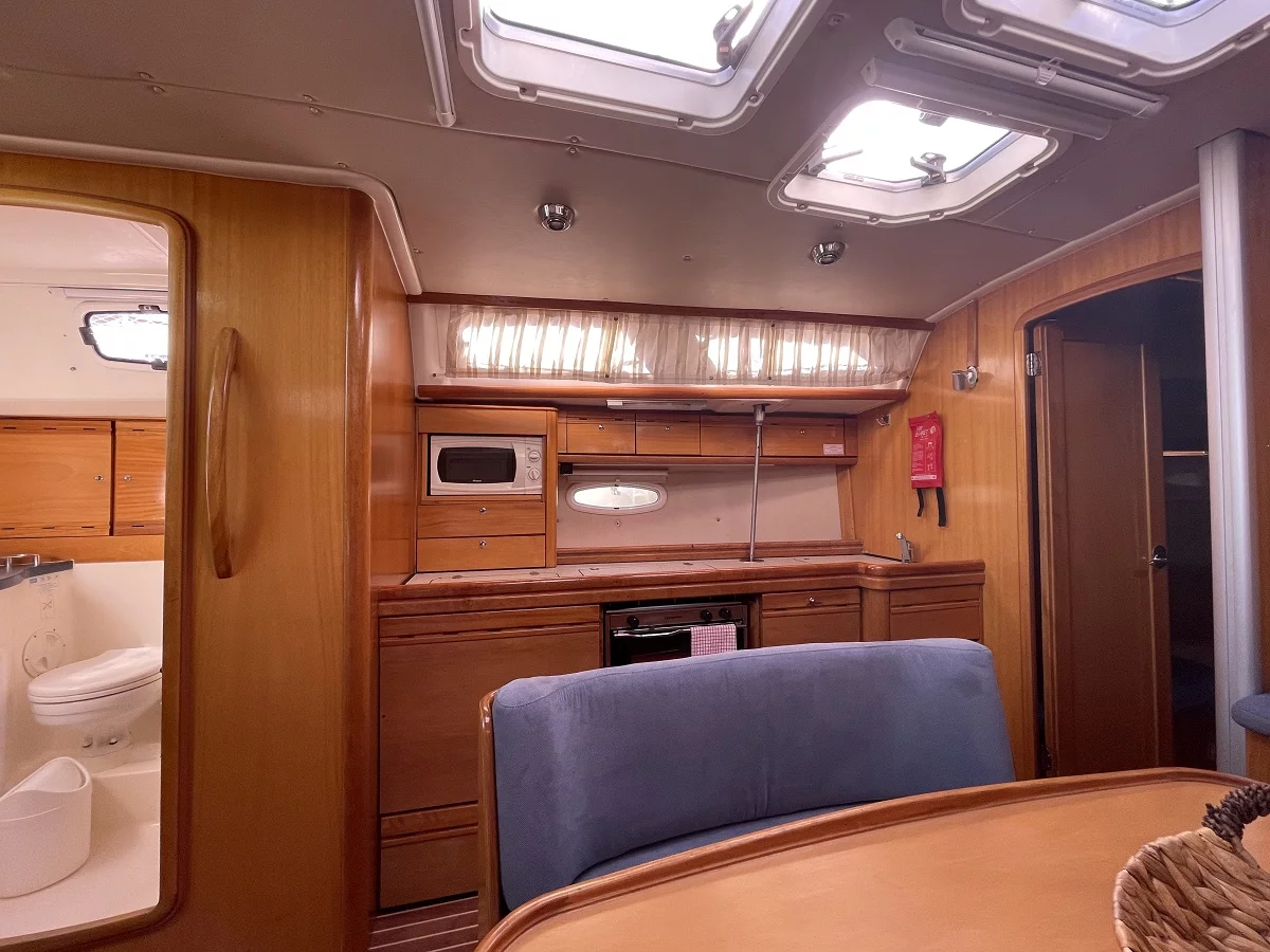 Bavaria 40 Cruiser (Philomila)  - 13