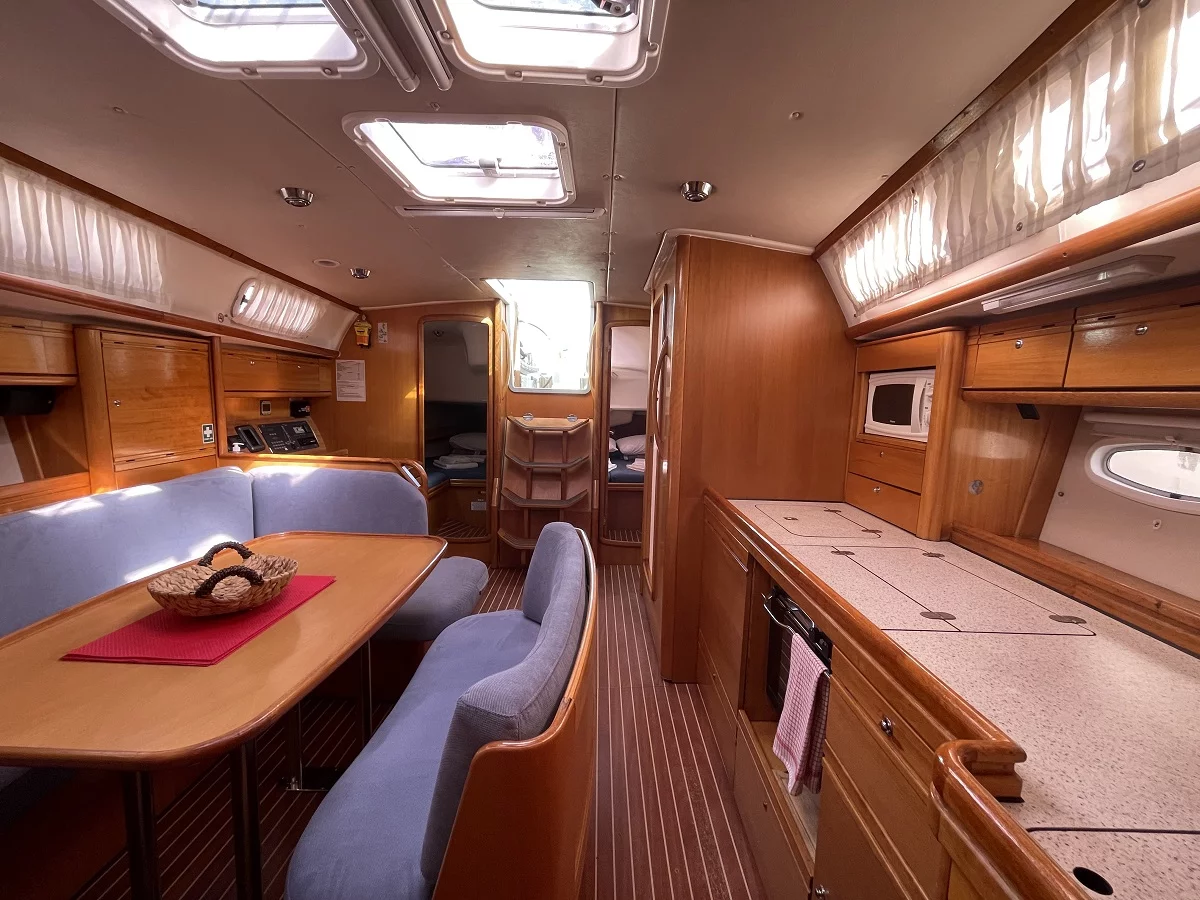 Bavaria 40 Cruiser (Philomila)  - 17