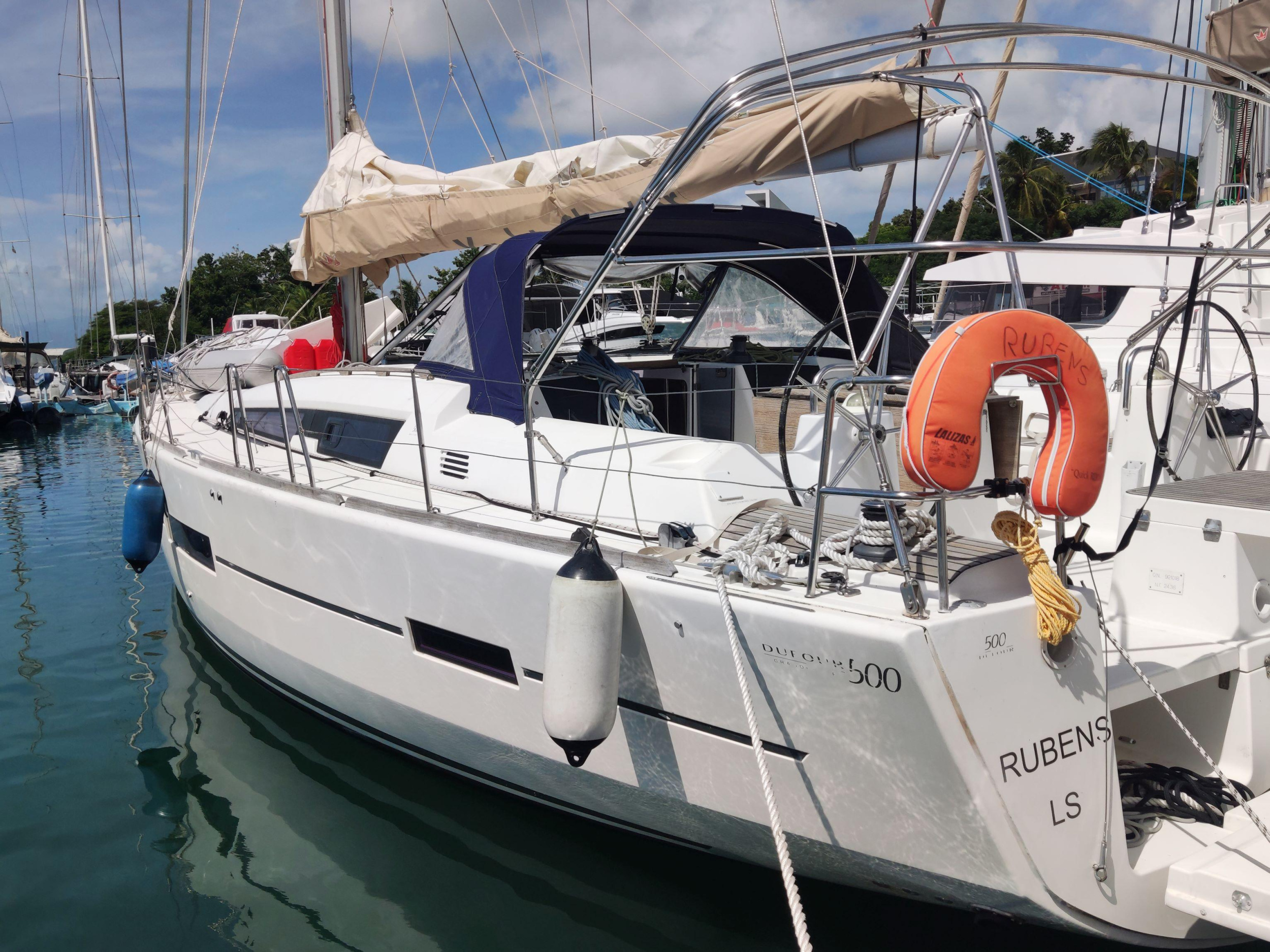 Photo #3 - Dufour 500 GL - 5 cab. (RUBENS_DB) in Jolly Harbour - 33241