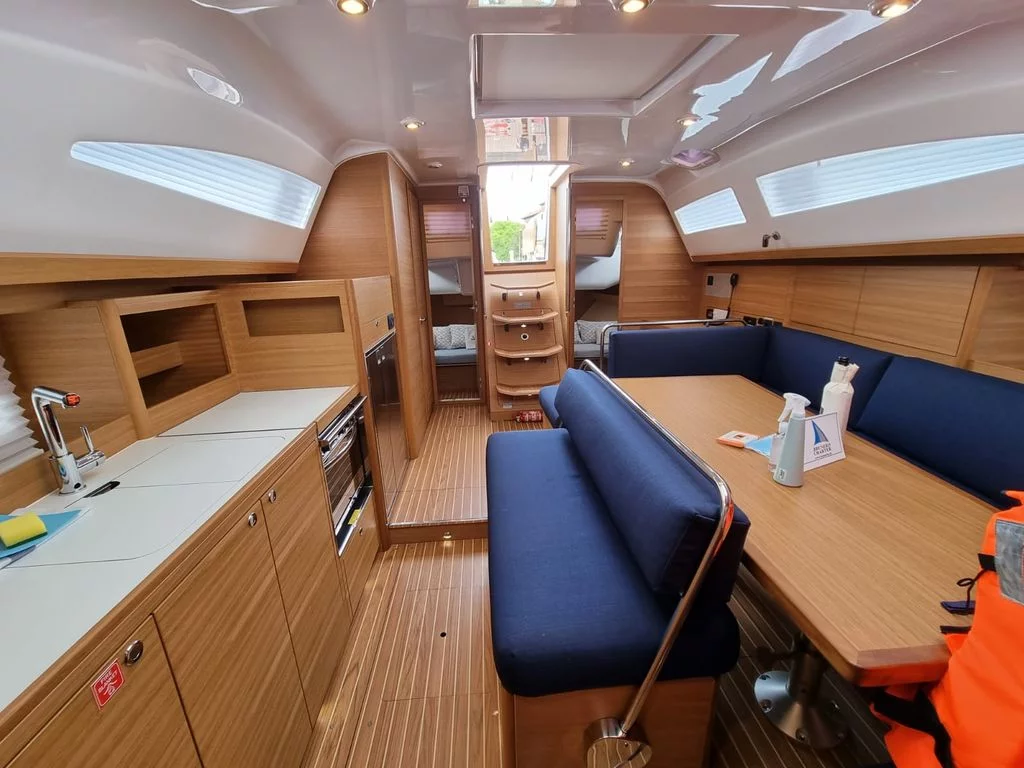 Elan Impression 45.1 (Linea Uno)  - 15