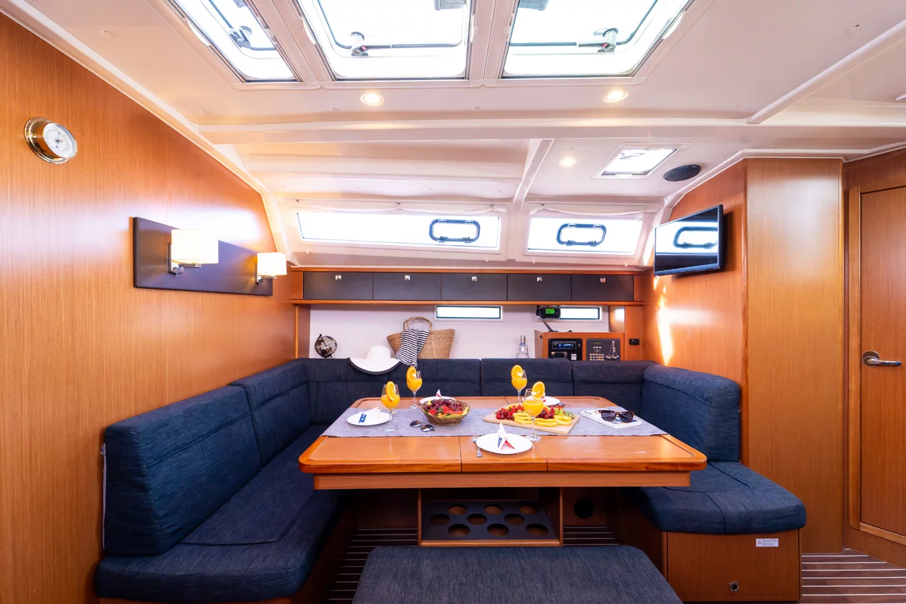 Bavaria Cruiser 46 - 4 cab. (White Star)  - 17