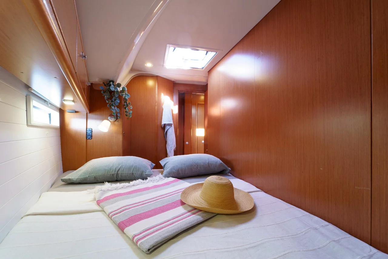 Bavaria Cruiser 46 - 4 cab. (White Star)  - 24