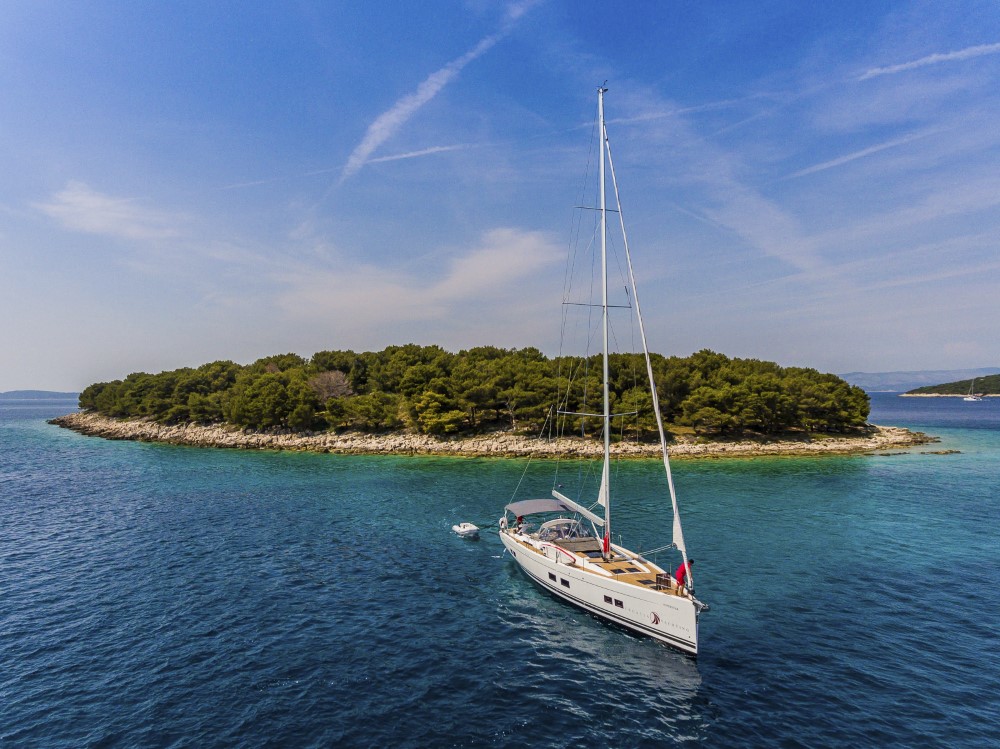 Photo #4 - Hanse 588 - 5 + 1 cab. (Superstar) en Sibenik - 33337