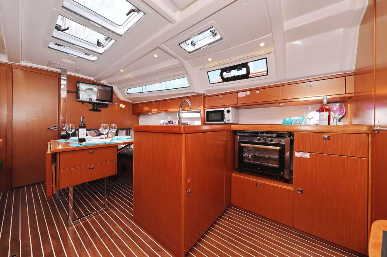 Bavaria Cruiser 37 - 3 cab. (My Princess)  - 14