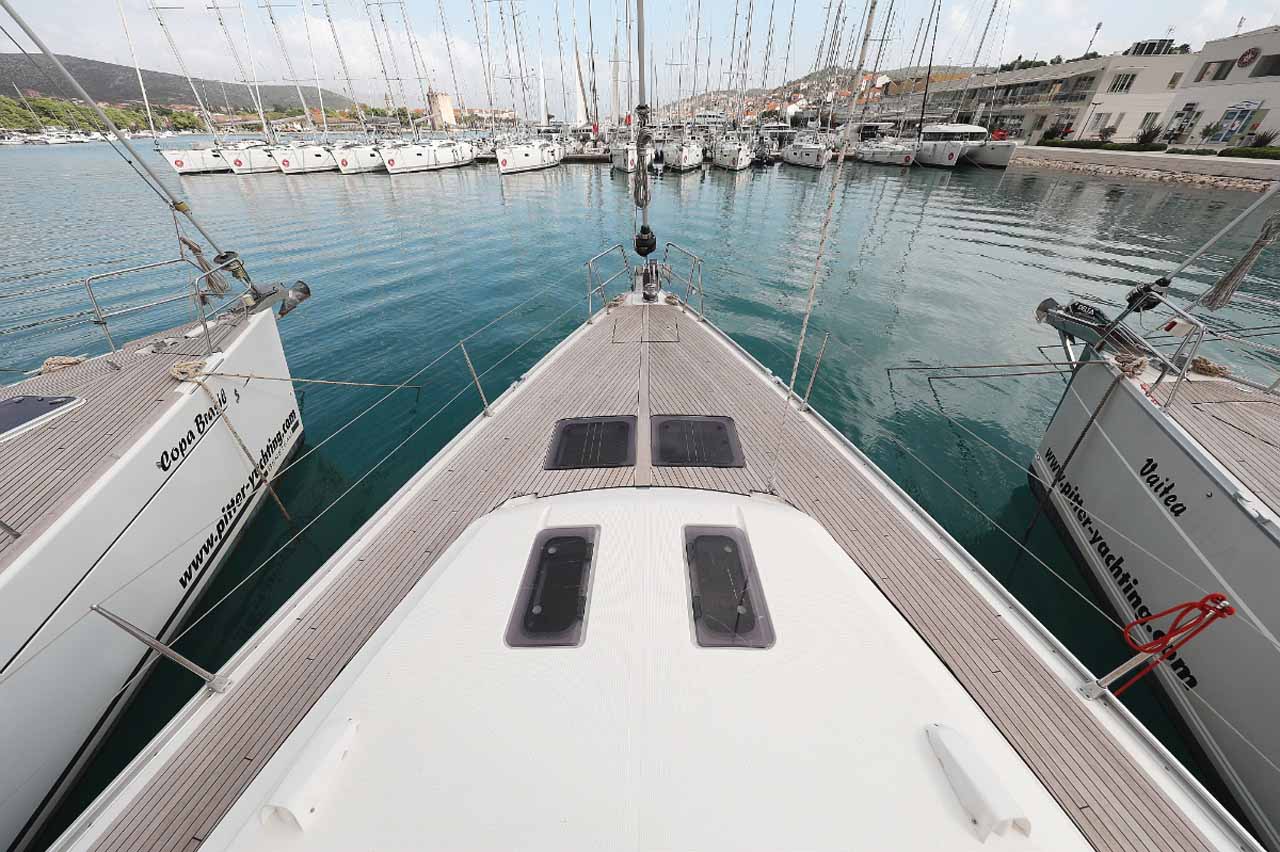 Bavaria Cruiser 51 — photo 8