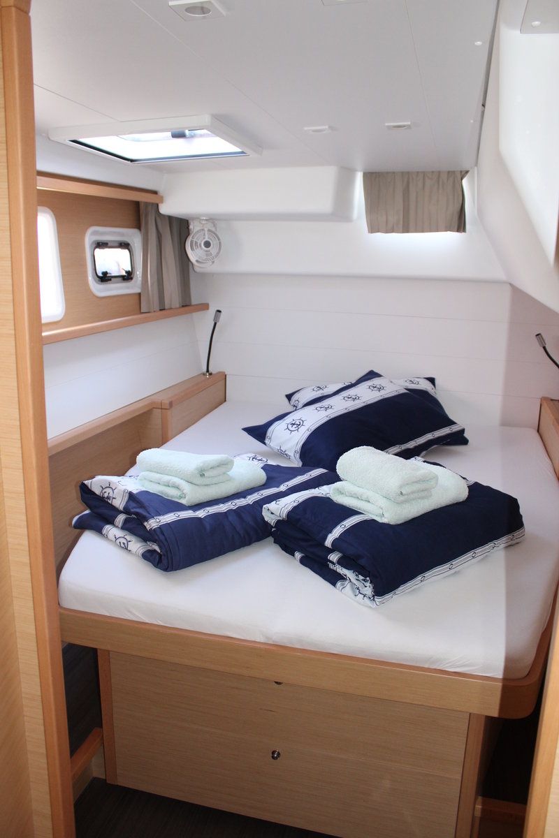 Photo #13 - Lagoon 450 - 4 + 2 cab. (Baros) en Trogir - 33350