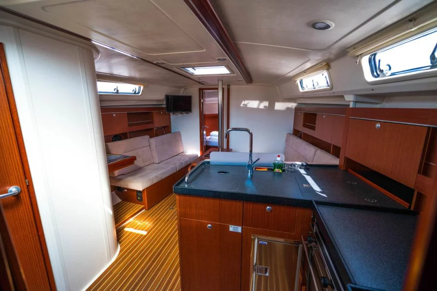 Hanse 385 (Zarja)  - 2