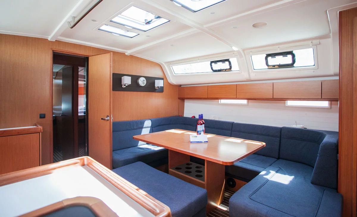 Bavaria Cruiser 51 (Fantasy)  - 12