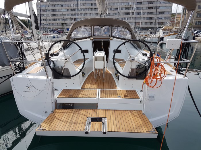 Photo #3 - Sun Odyssey 349 (Romana) in Pula - 33405