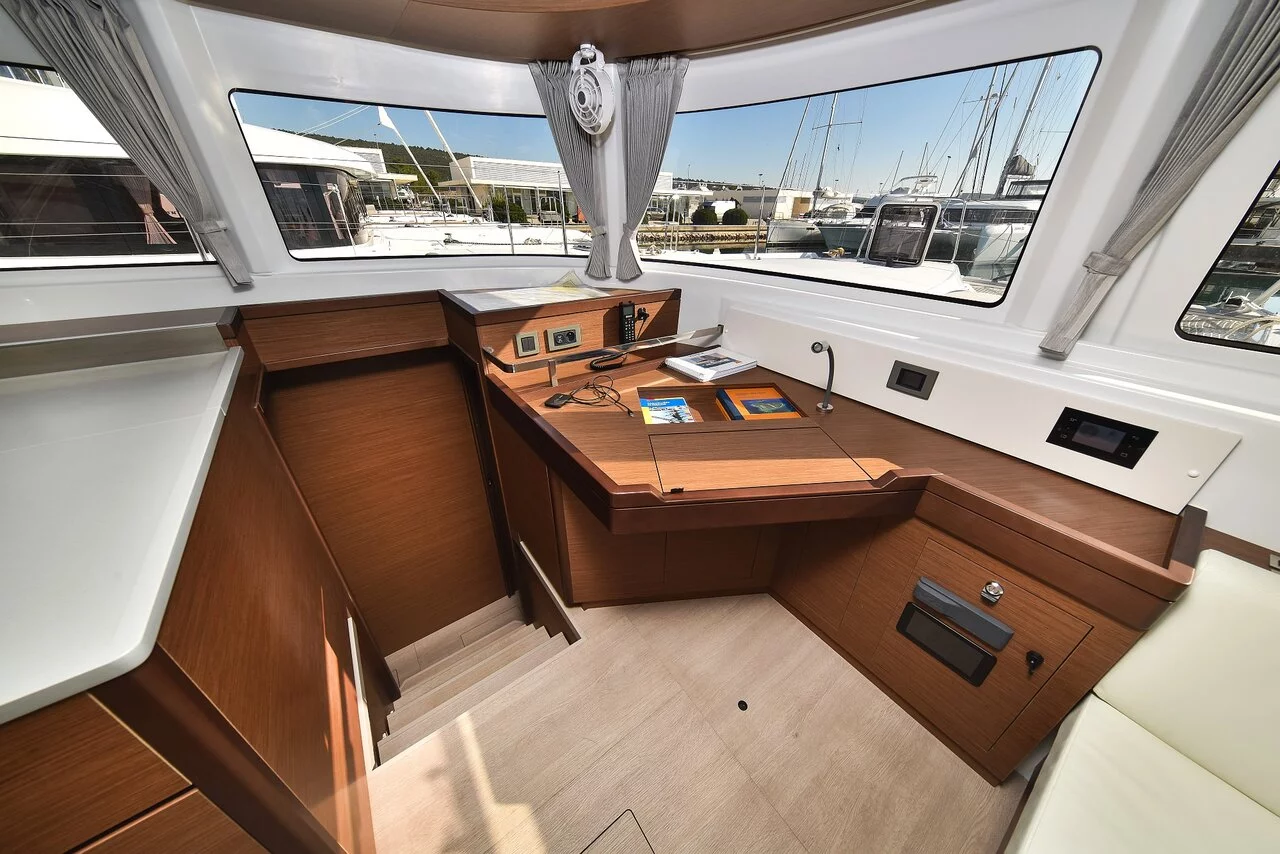 Lagoon 46 - 4 + 2 cab. (Majestic)  - 18
