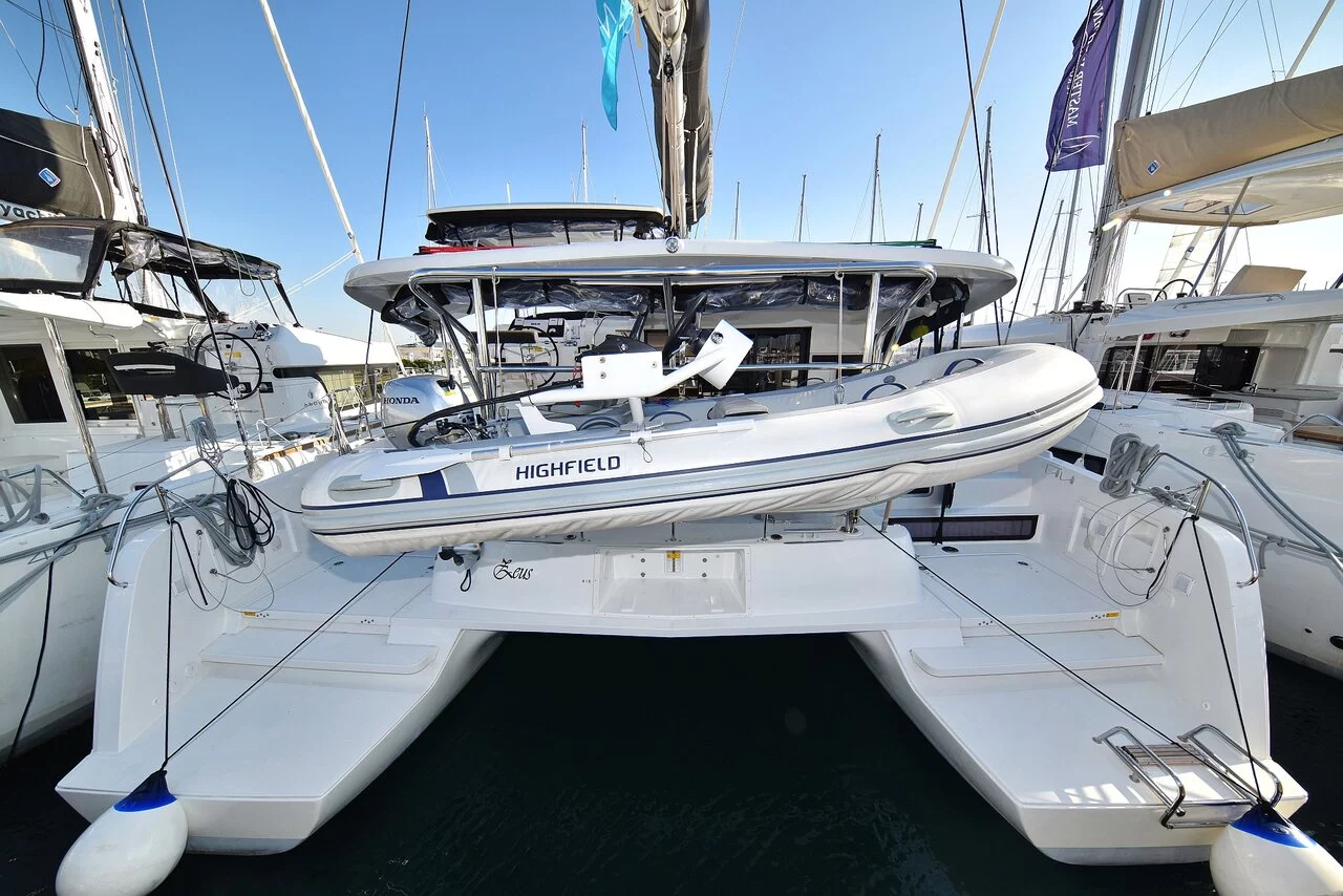 Lagoon 42 - 4 + 2 cab. (Zeus)  - 2