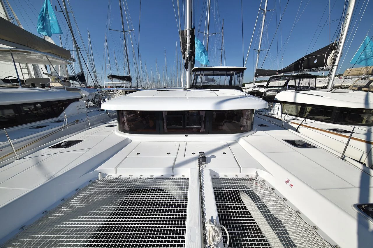 Lagoon 42 - 4 + 2 cab. (Zeus)  - 6