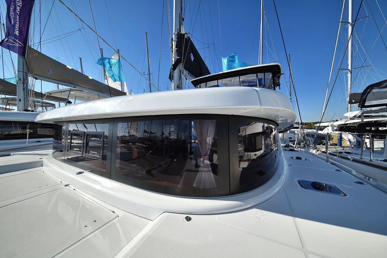 Lagoon 42 - 4 + 2 cab. (Zeus)  - 8