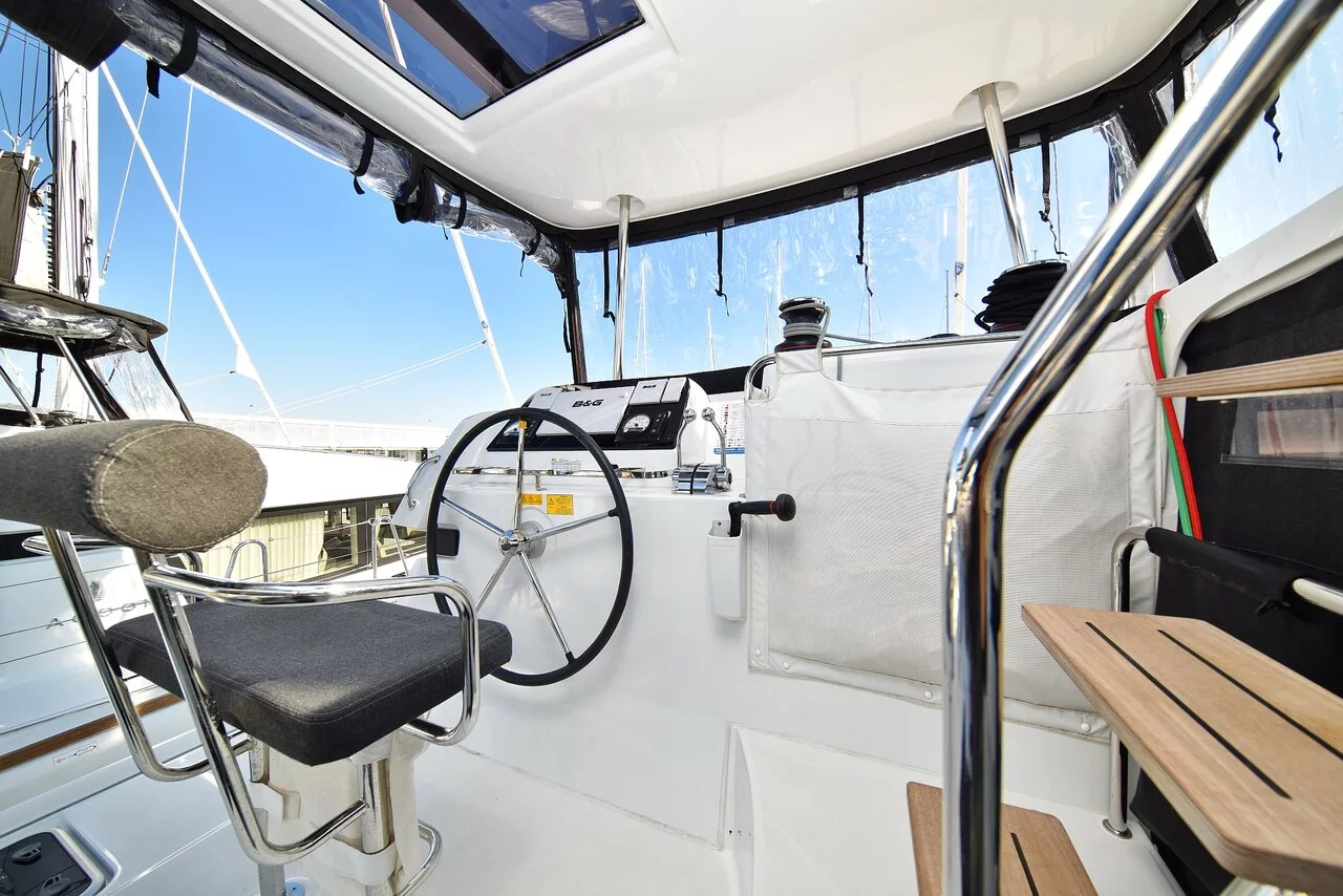 Lagoon 42 - 4 + 2 cab. (Zeus)  - 9