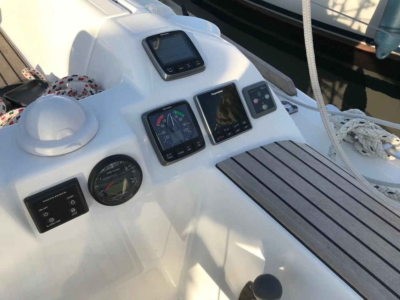 Dufour 382 GL (Diniva II)  - 5