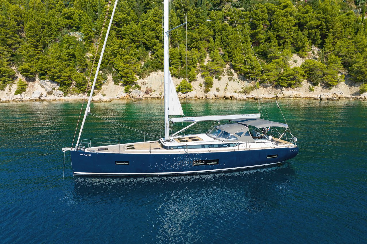 Photo #1 - Bavaria C57 - 3 + 1 cab. (BE Luxe) in Split - 33487