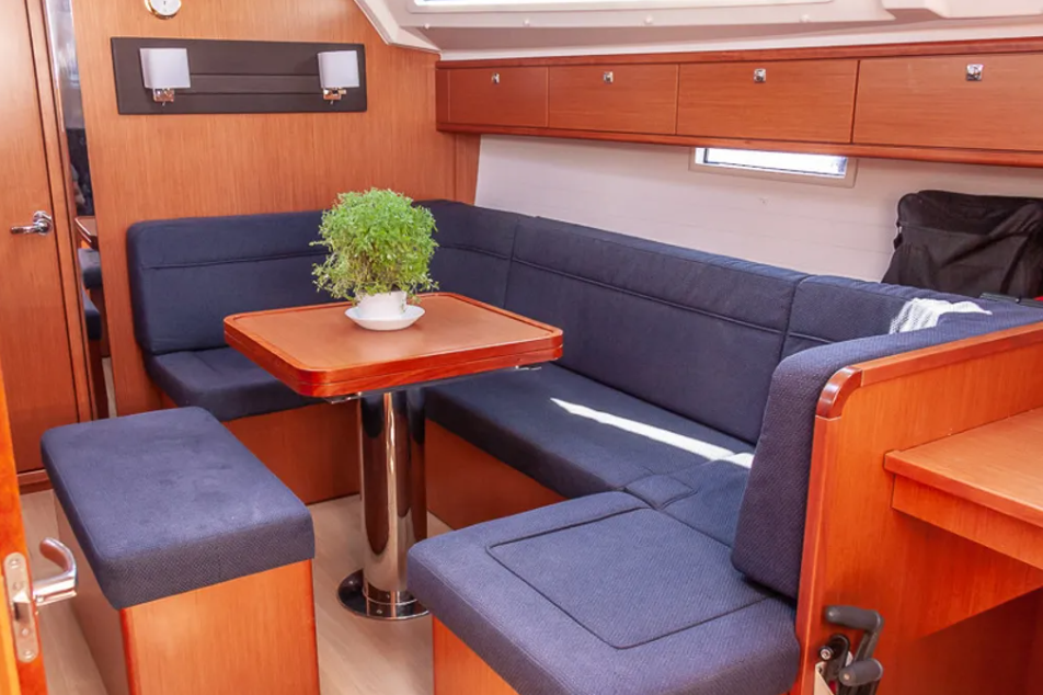 Photo #6 - Bavaria Cruiser 41 - 3 cab. (Ioli) en Lefkada - 33503