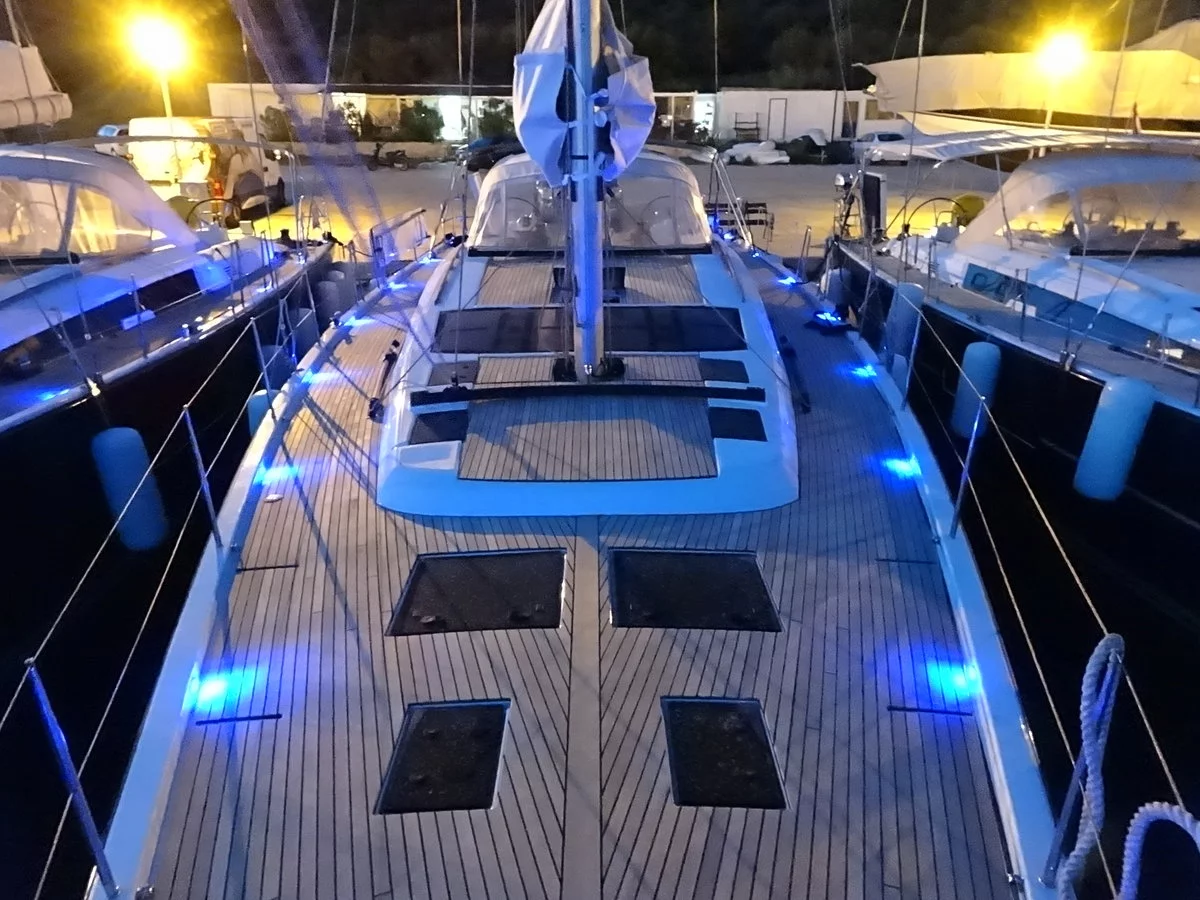 Dufour Exclusive 56 - 4 + 1 cab. (Tefnut)  - 13