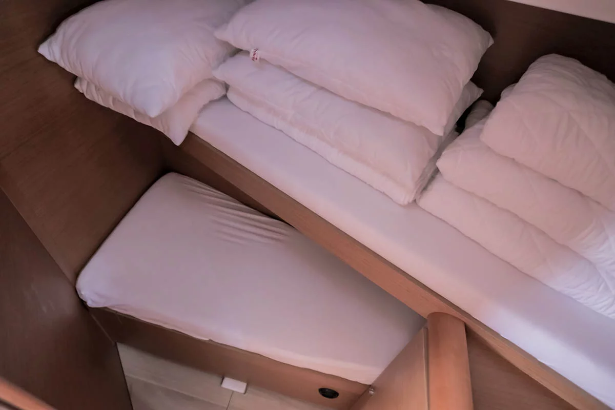 Sun Odyssey 449 (Dalecarlia)  - 11