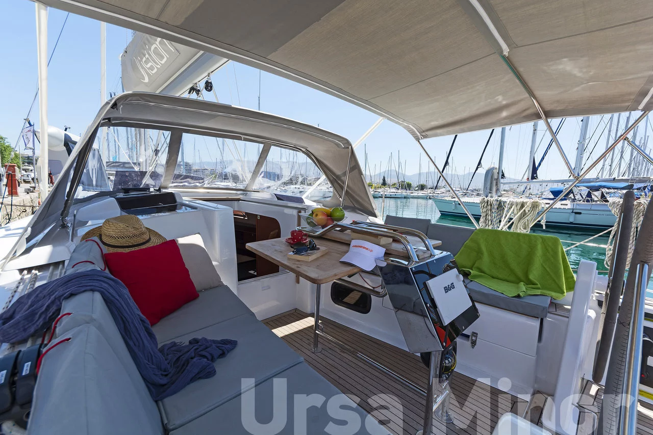 Hanse 345 (Ursa Minor)  - 9