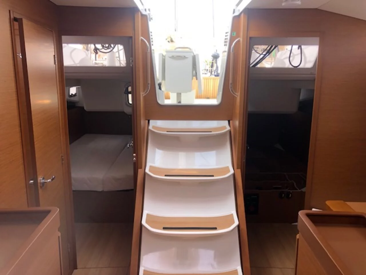 Sun Odyssey 440 (Stardust)  - 9